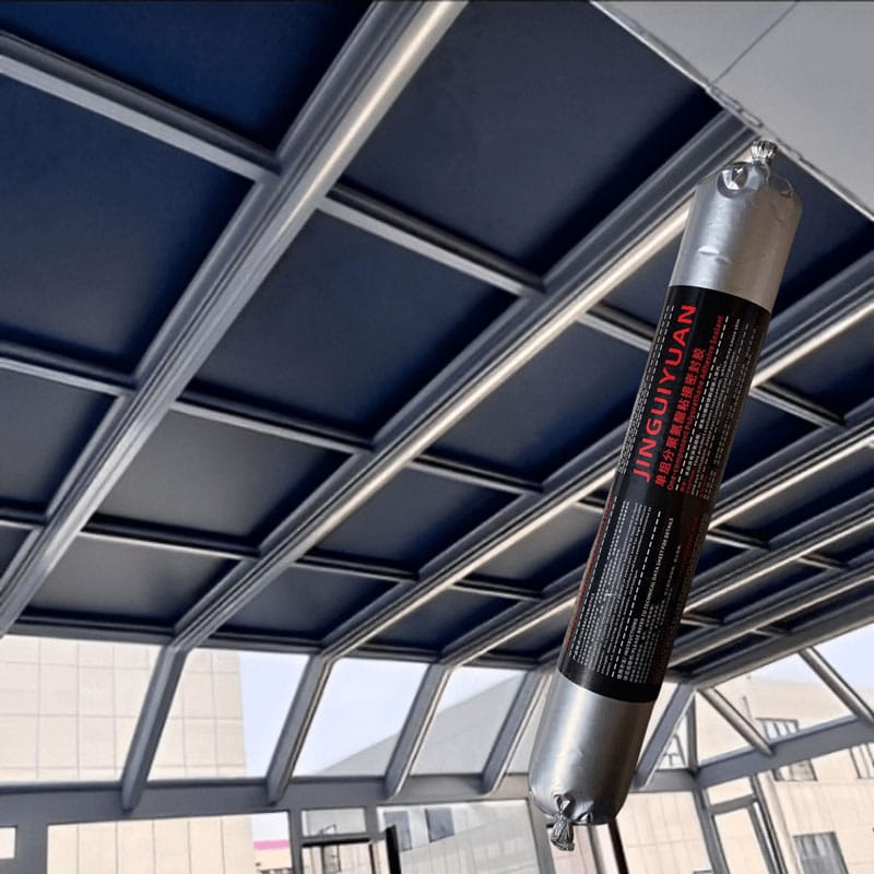 Topsen PU Sealant PU-540 applied in construction for sealing and bonding.